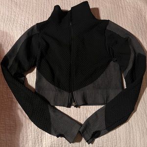Athletic jacket. Good condition, size SM.
